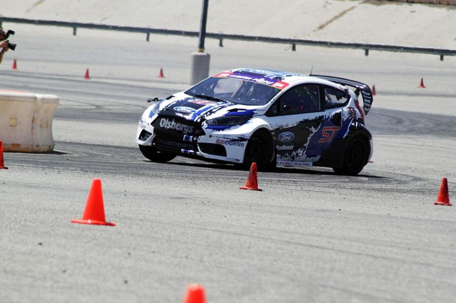  Ford Fiesta ST GRC 2013 года  (фото 34 из 58)